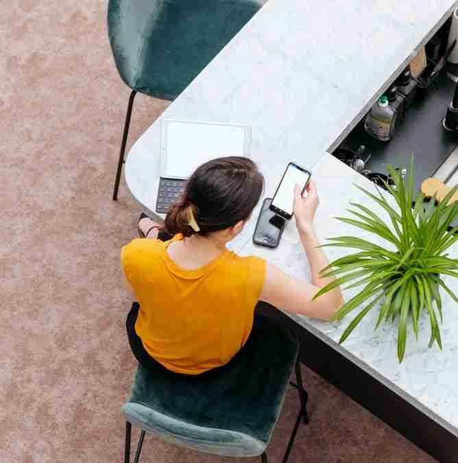 How to Cash a U.S. Treasury Check Overseas